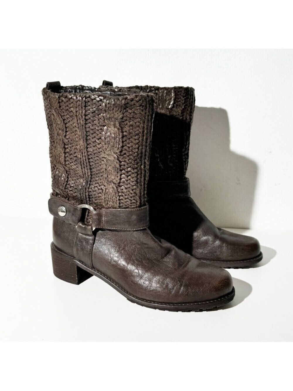 Stuart Weitzman Moto Boot Brown size 6